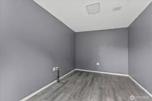 335 N Madison St, Monroe, WA 98272 - Photo 22