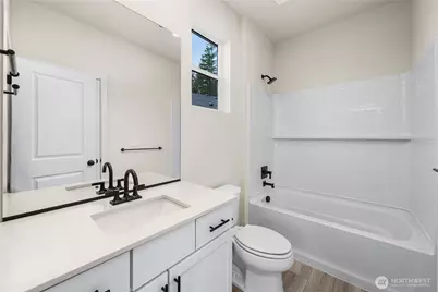 13918 208th Avenue E, Bonney Lake, WA 98391 - Photo 4