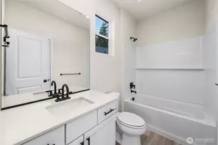 13918 208th Ave E, Bonney Lake, WA 98391 - Photo 4