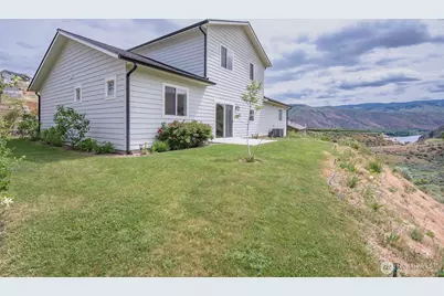 9975 Saska Way, Entiat, WA 98822 - Photo 24