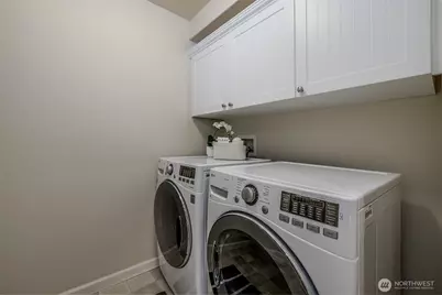 3030 31st Avenue W, Seattle, WA 98199 - Photo 26