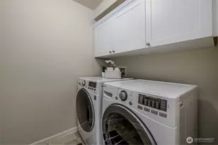 3030 31st Ave W, Seattle, WA 98199 - Photo 26