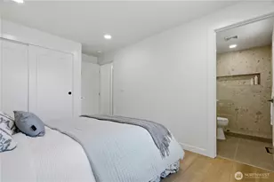 9526 7th Ave NW, Seattle, WA 98117 - Photo 16