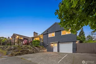 826 S 200th St, Des Moines, WA 98198 - Photo 36