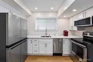 826 S 200th St, Des Moines, WA 98198 - Photo 18