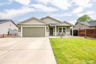 135 Haley Drive, Longview, WA 98632 - Photo 1