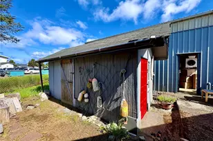 105 Victoria Loop NE, Ocean Shores, WA 98520 - Photo 28