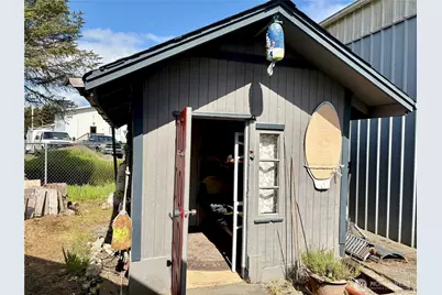 105 Victoria Loop NE, Ocean Shores, WA 98520 - Photo 26