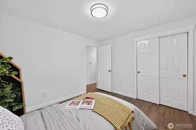 8742 3rd Avenue NW, Seattle, WA 98117 - Photo 18
