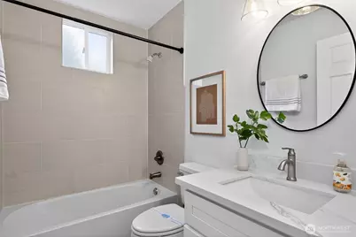 8742 3rd Avenue NW, Seattle, WA 98117 - Photo 20