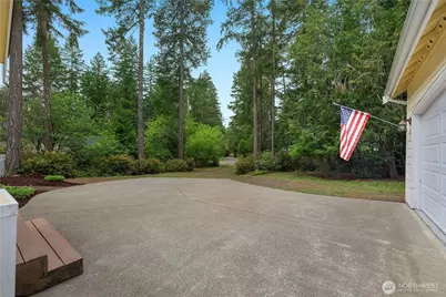 240 E Aycliffe Drive, Shelton, WA 98584 - Photo 22