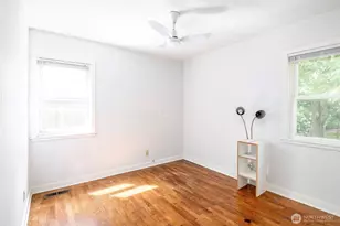 828 S Hawthorne St, Tacoma, WA 98465 - Photo 10