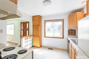 828 S Hawthorne St, Tacoma, WA 98465 - Photo 8