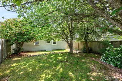 828 S Hawthorne Street, Tacoma, WA 98465 - Photo 16