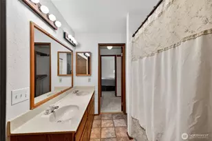 140 Summit Ave N, Kent, WA 98030 - Photo 16