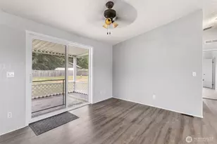 18933 SW Prairie St, Rochester, WA 98579 - Photo 12
