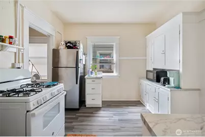 800 Harrison Street, Seattle, WA 98109 - Photo 24