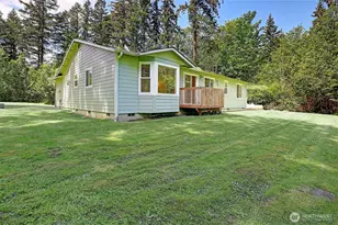 611 SW Camano Dr, Camano Island, WA 98282 - Photo 18