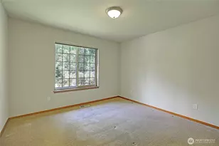 611 SW Camano Dr, Camano Island, WA 98282 - Photo 22