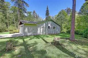 611 SW Camano Dr, Camano Island, WA 98282 - Photo 28