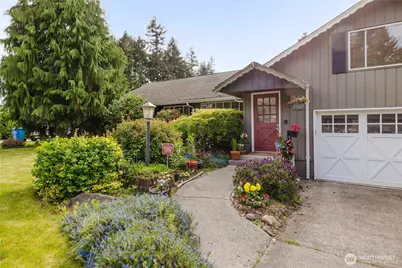 6850 E Grandview Street, Tacoma, WA 98404 - Photo 2