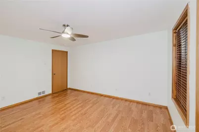 566 E Pointes Drive W, Shelton, WA 98584 - Photo 20
