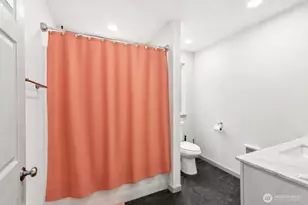 908 E 1st St, Aberdeen, WA 98520 - Photo 8