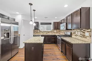 709 Crested Butte Blvd, Mount Vernon, WA 98273 - Photo 12