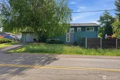 14804 12th Avenue SW, Burien, WA 98166 - Photo 2