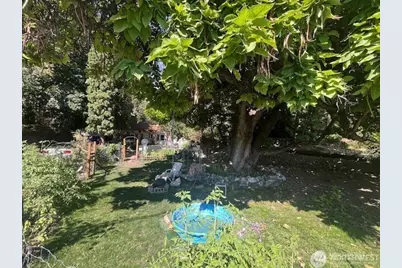 1822 S Wenatchee Avenue, Wenatchee, WA 98801 - Photo 16