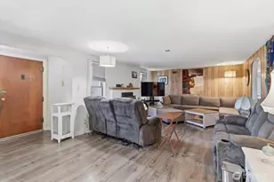 118 Coulee Blvd, Electric City, WA 99123 - Photo 2