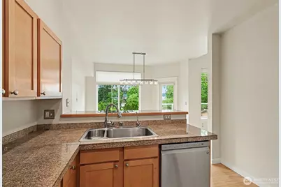 3500 E Lake Sammamish Parkway SE #2-103, Sammamish, WA 98075 - Photo 10