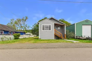 316 E Curtis St, Aberdeen, WA 98520 - Photo 2