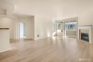 2244 132nd Ave SE, Bellevue, WA 98005 - Photo 4