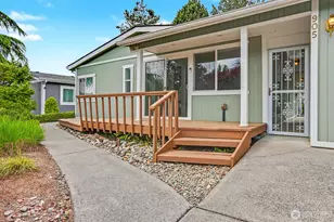 905 243rd St SW, Bothell, WA 98021 - Photo 24