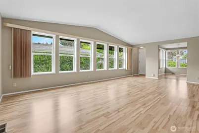 905 243rd Street SW, Bothell, WA 98021 - Photo 10