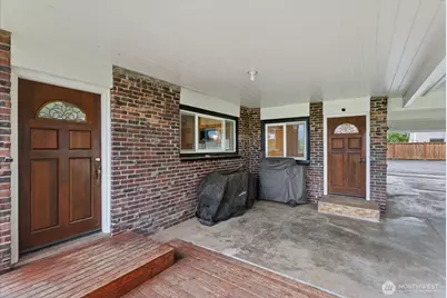 6119 209th Street NE, Arlington, WA 98223 - Photo 2