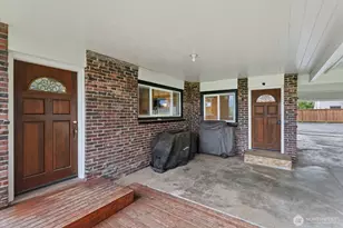 6119 209th St NE, Arlington, WA 98223 - Photo 2