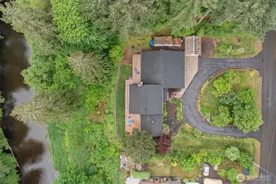 11008 Cowlitz Drive SE, Olympia, WA 98501 - Photo 2