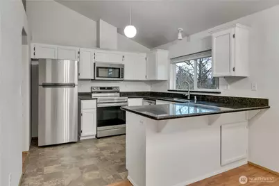 14407 68th Avenue Ct E, Puyallup, WA 98375 - Photo 10