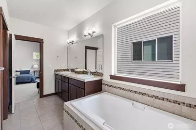 303 202nd Place SE, Bothell, WA 98012 - Photo 22