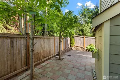 303 202nd Place SE, Bothell, WA 98012 - Photo 30