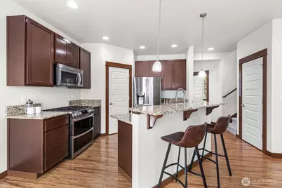 303 202nd Place SE, Bothell, WA 98012 - Photo 10