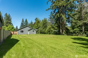 1701 Hemlock Dr, Camano Island, WA 98282 - Photo 24