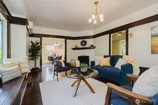 1922 4th St, Bremerton, WA 98337 - Photo 8