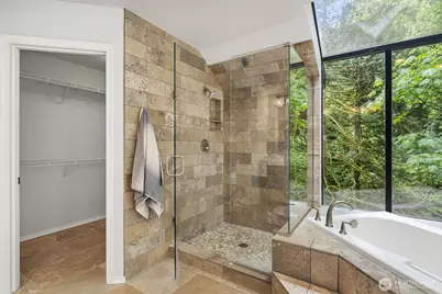 2825 NW Pine Cone Drive, Issaquah, WA 98027 - Photo 18