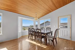 752 Sandstone Ln, Camano Island, WA 98282 - Photo 16