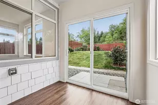 8128 Wolcott Ave S, Seattle, WA 98118 - Photo 22