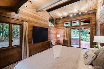 6350 Lariat Loop, Bainbridge Island, WA 98110 - Photo 20