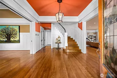 2218 E Prospect Street, Seattle, WA 98112 - Photo 4